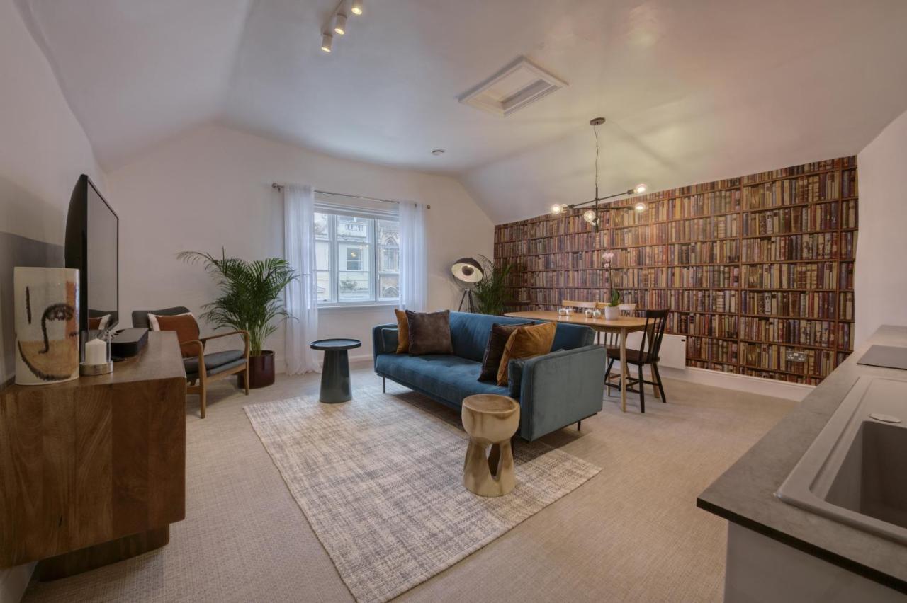 Beautiful Apartment On The Historic Rows Chester Kültér fotó